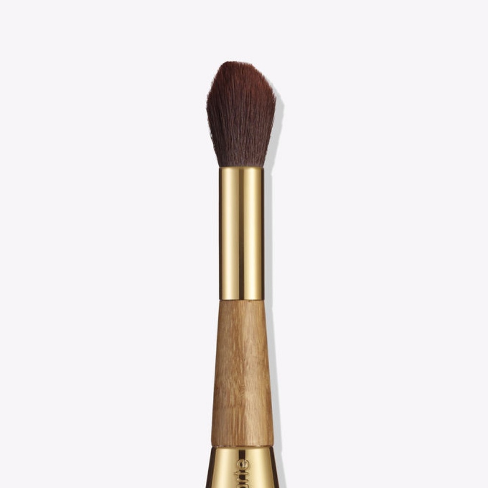 TARTE bronze & glow™ contour brush - Picture 3 of 8